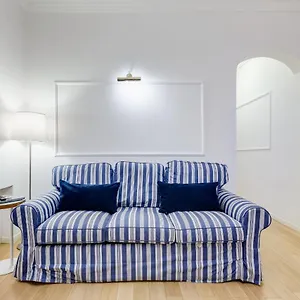 Apartment Trevi Fountain Modern, Rome